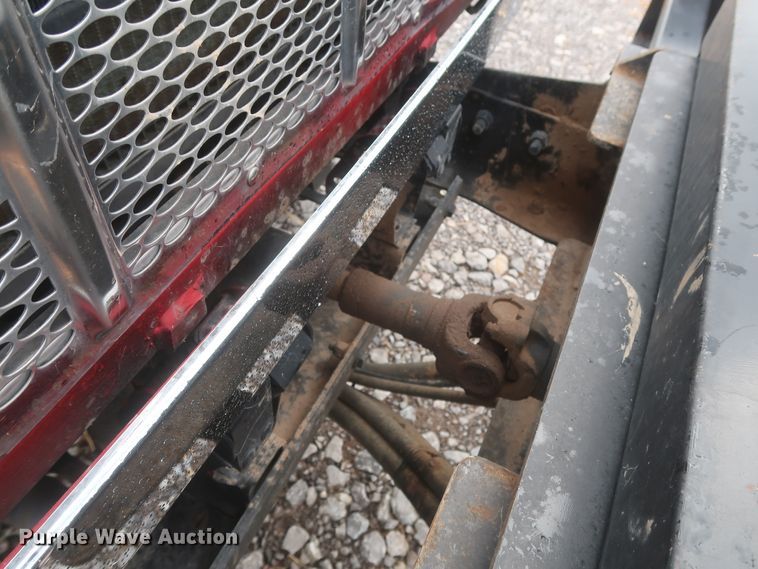 image for item DJ1931 2017 Peterbilt 337  feed mixer truck