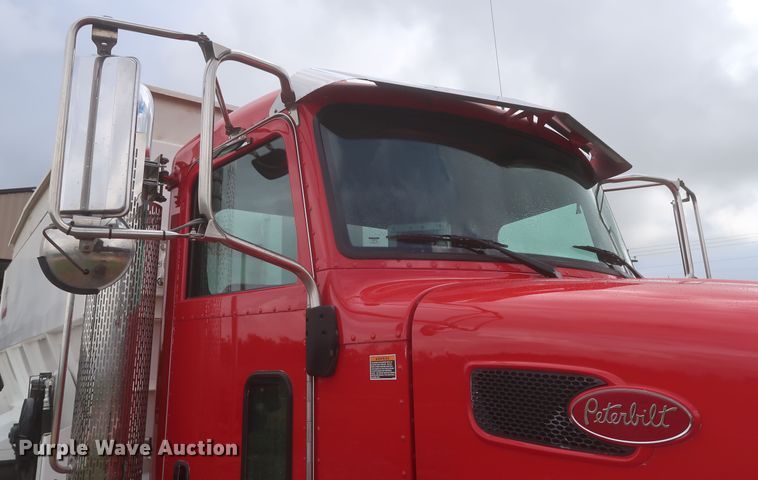 image for item DJ1931 2017 Peterbilt 337  feed mixer truck