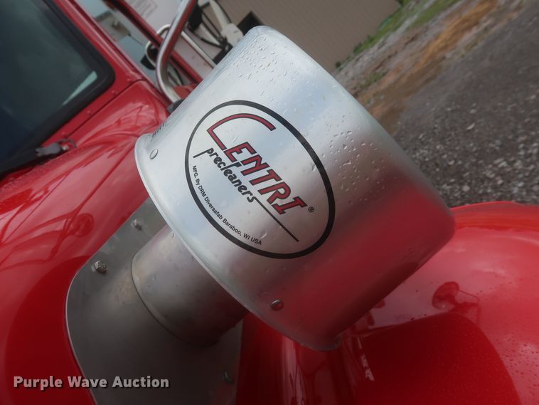 image for item DJ1931 2017 Peterbilt 337  feed mixer truck