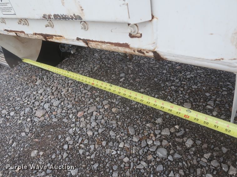 image for item DJ1931 2017 Peterbilt 337  feed mixer truck