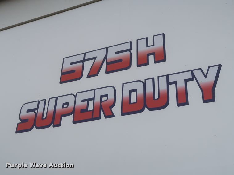 image for item DJ1931 2017 Peterbilt 337  feed mixer truck