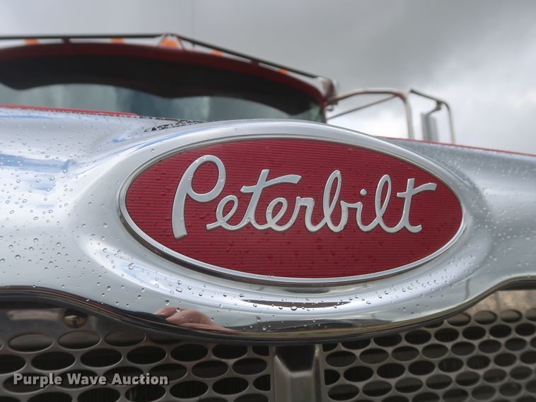 image for item DJ1931 2017 Peterbilt 337  feed mixer truck