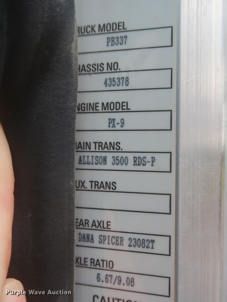 image for item DJ1931 2017 Peterbilt 337  feed mixer truck