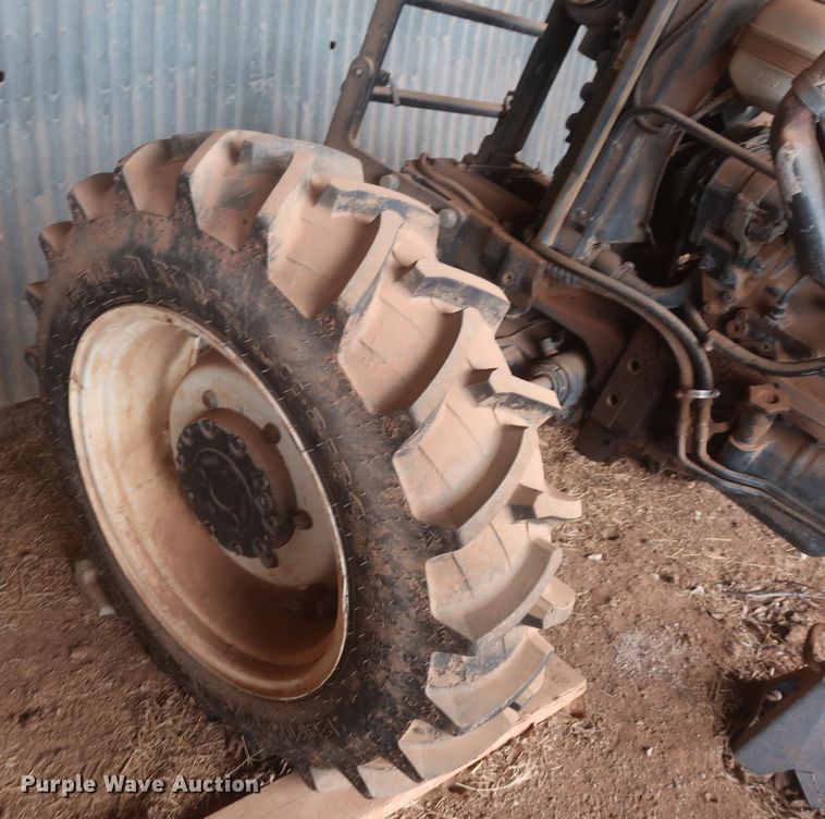 image for item DJ1937 New Holland TN75A  MFWD tractor