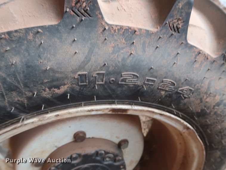 image for item DJ1937 New Holland TN75A  MFWD tractor