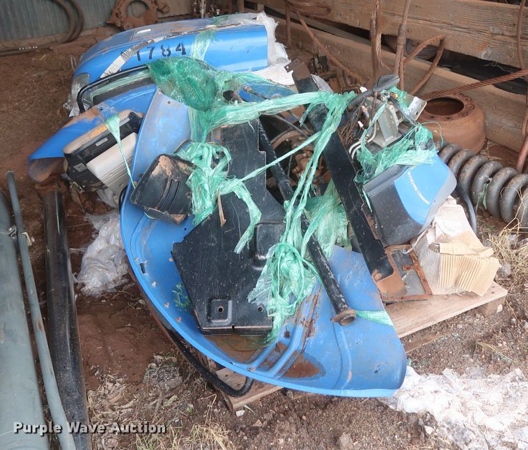 image for item DJ1937 New Holland TN75A  MFWD tractor