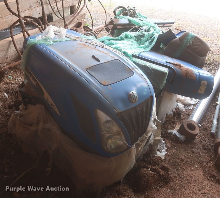 image for item DJ1937 New Holland TN75A  MFWD tractor