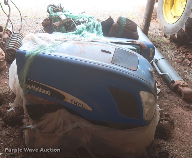 image for item DJ1937 New Holland TN75A  MFWD tractor