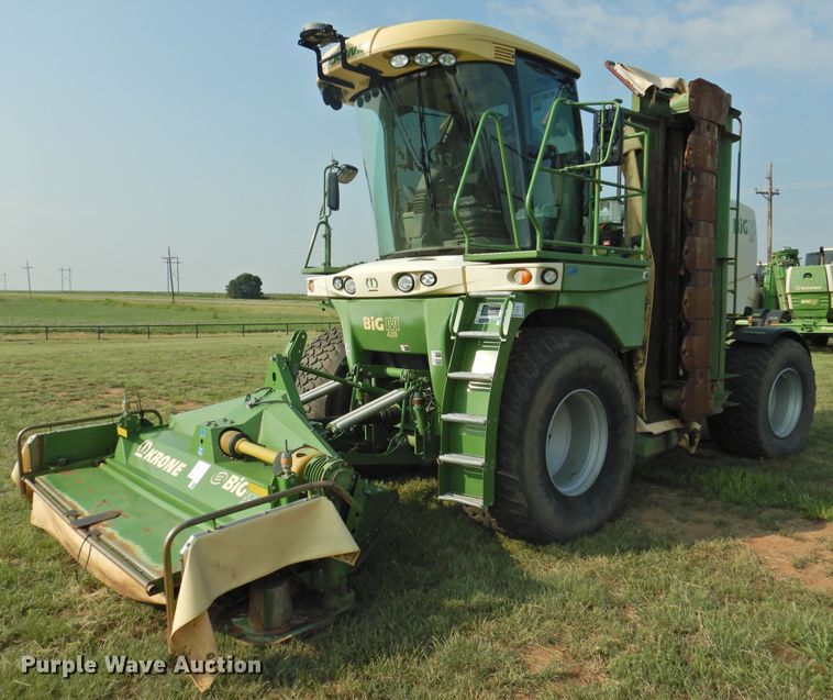 image for item DK2380 2015 Krone Big M 420  windrower