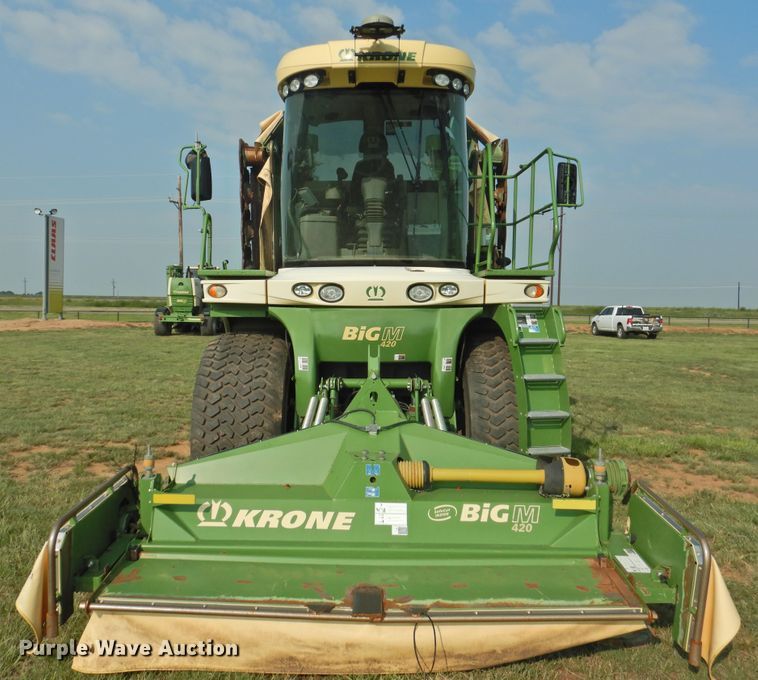 image for item DK2380 2015 Krone Big M 420  windrower