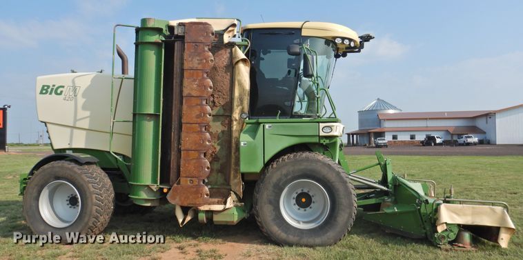 image for item DK2380 2015 Krone Big M 420  windrower