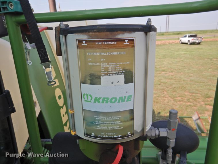 image for item DK2380 2015 Krone Big M 420  windrower