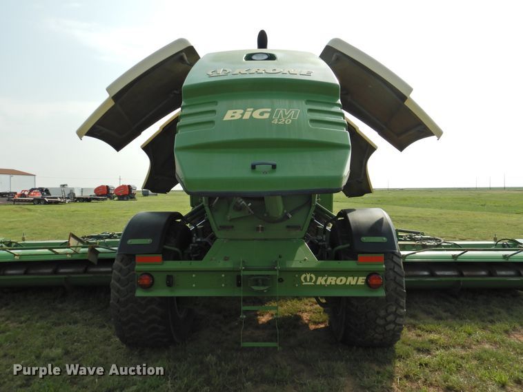 image for item DK2380 2015 Krone Big M 420  windrower