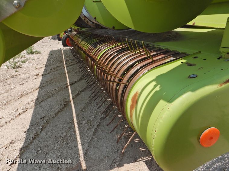 image for item DK2381 2016 Claas 380  pickup head