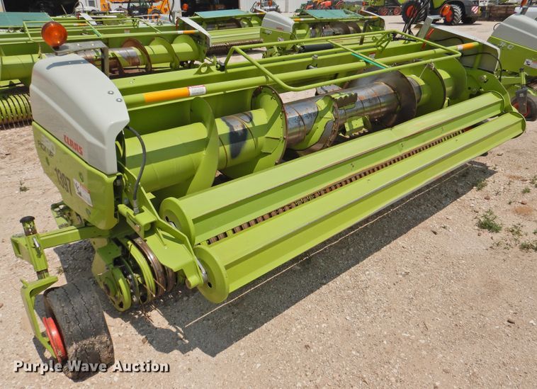 image for item DK2382 2017 Claas 380  pickup head