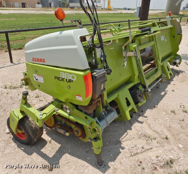 image for item DK2382 2017 Claas 380  pickup head