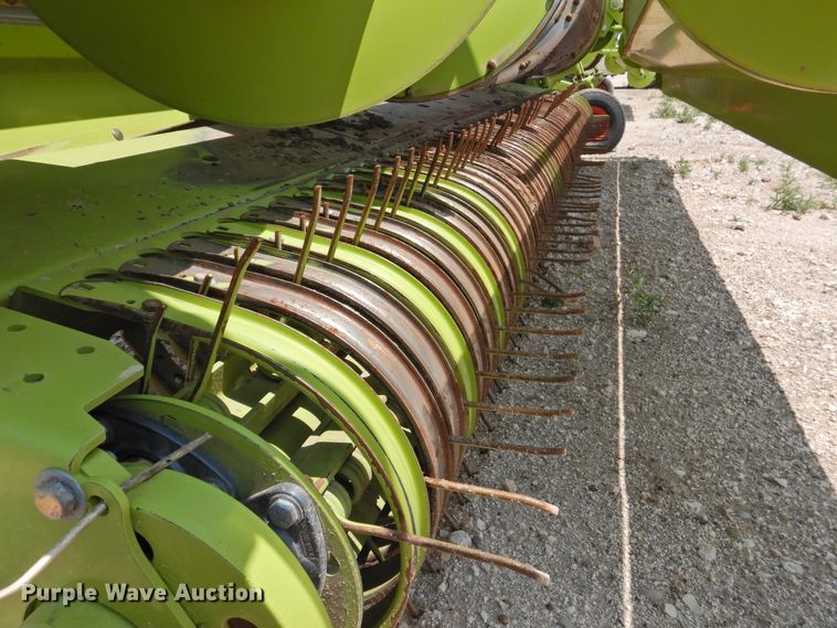 image for item DK2382 2017 Claas 380  pickup head