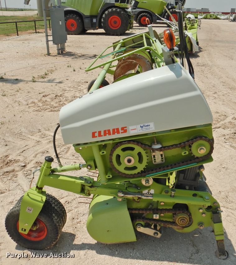 image for item DK2384 2014 Claas 380  pickup head