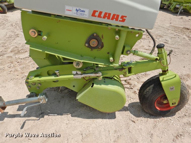 image for item DK2384 2014 Claas 380  pickup head