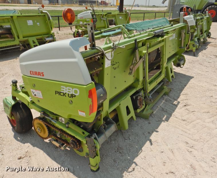 image for item DK2385 2015 Claas 380  pickup head