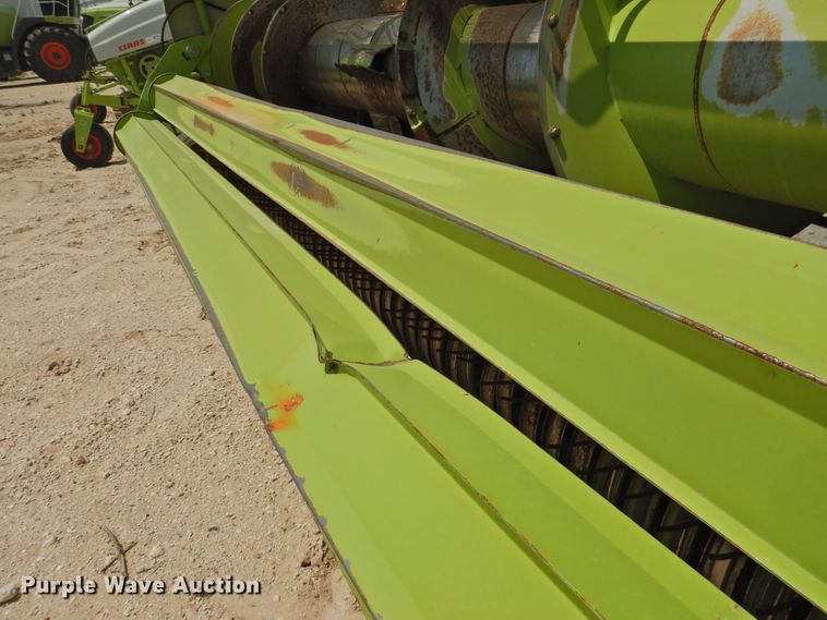 image for item DK2385 2015 Claas 380  pickup head