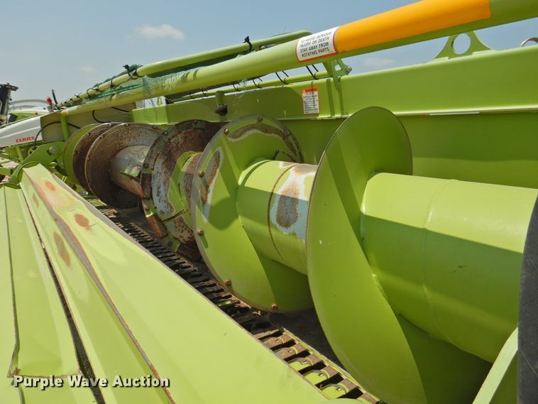 image for item DK2385 2015 Claas 380  pickup head