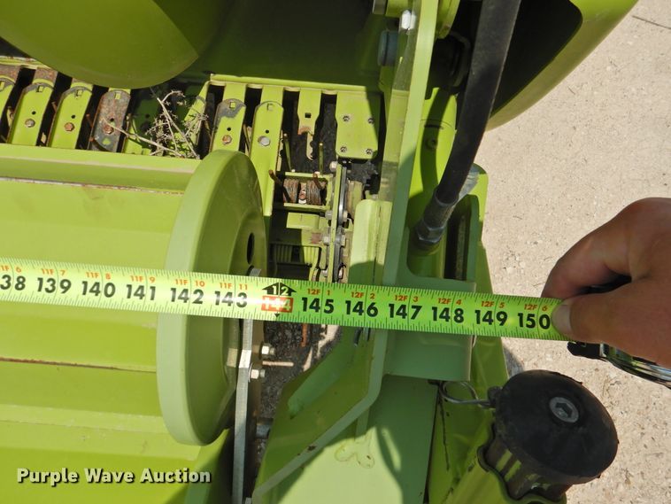 image for item DK2385 2015 Claas 380  pickup head