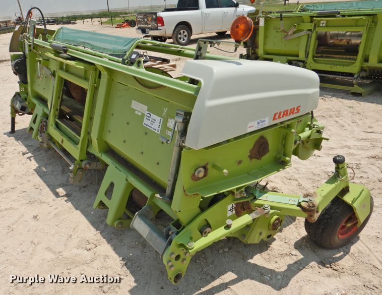 image for item DK2386 2015 Claas 380  pickup head