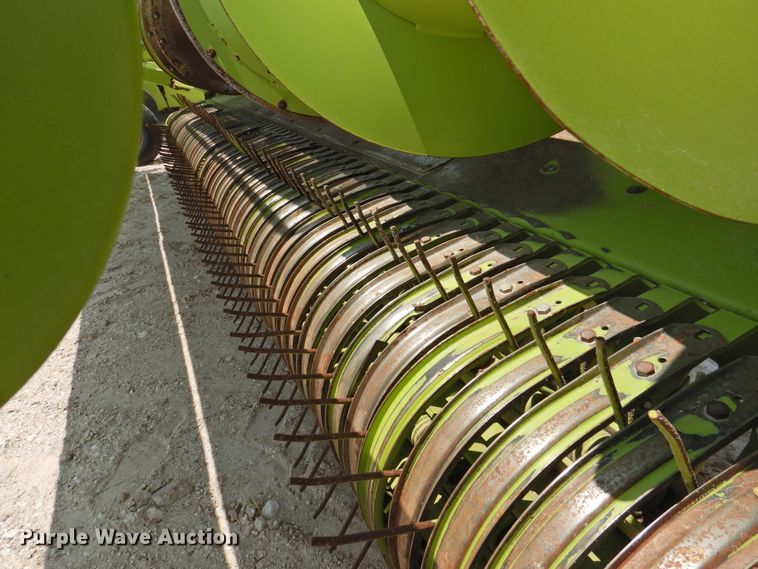 image for item DK2386 2015 Claas 380  pickup head