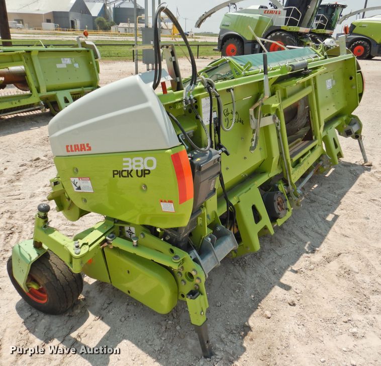 image for item DK2387 2017 Claas 380  pickup head