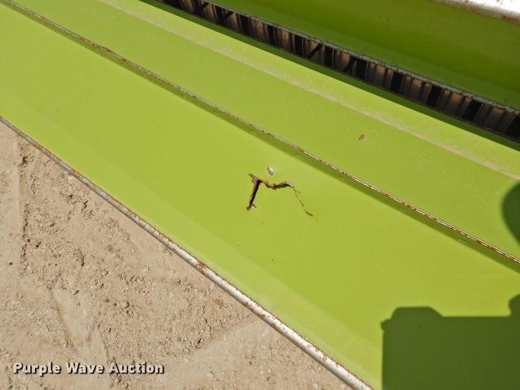 image for item DK2387 2017 Claas 380  pickup head