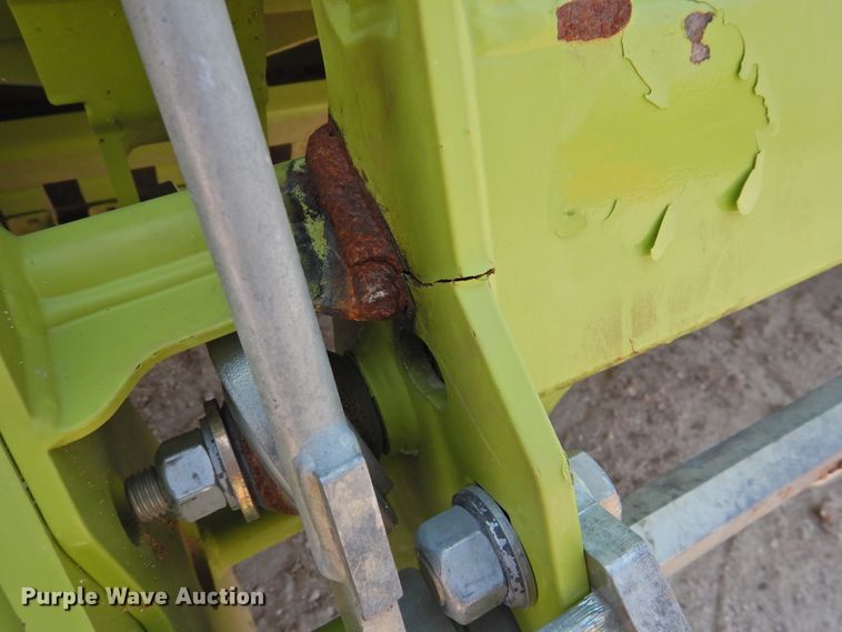 image for item DK2387 2017 Claas 380  pickup head