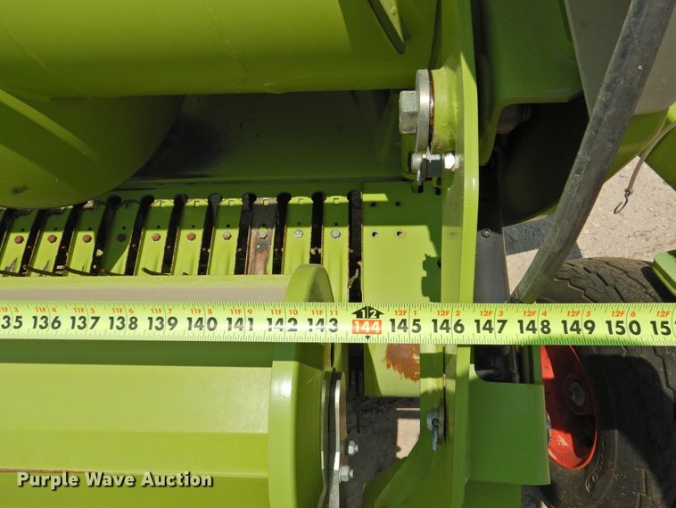 image for item DK2387 2017 Claas 380  pickup head