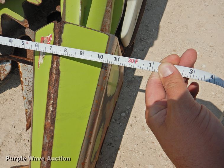 image for item DK2393 2017 Claas Orbis 900  rotary forage head