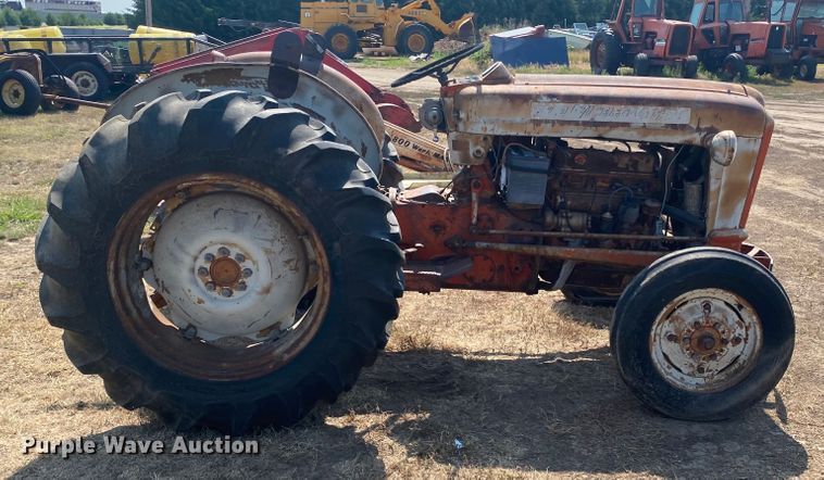 image for item DK8022 Ford 871  tractor