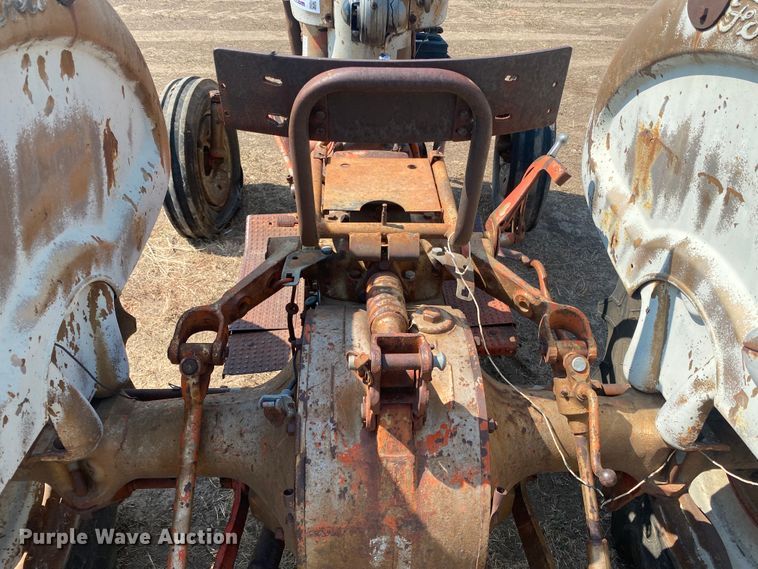 image for item DK8022 Ford 871  tractor