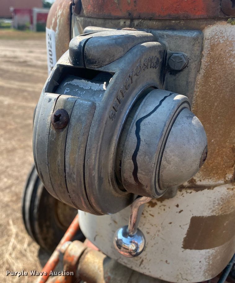 image for item DK8022 Ford 871  tractor