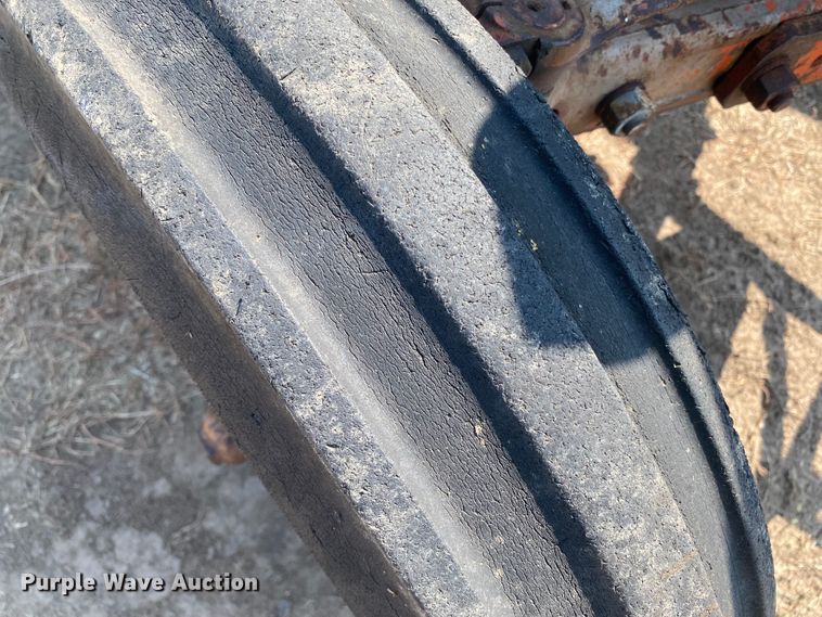 image for item DK8022 Ford 871  tractor