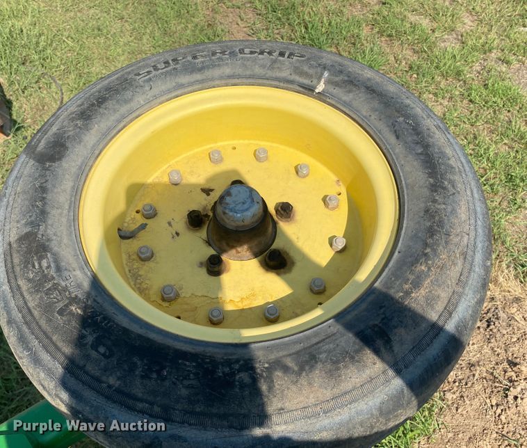 image for item DK8024 John Deere CX15  batwing rotary mower