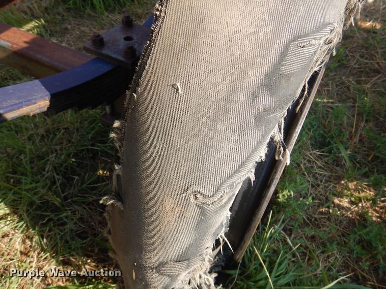 image for item DK8112 Morris Rod-Weeder M881  bale accumulator