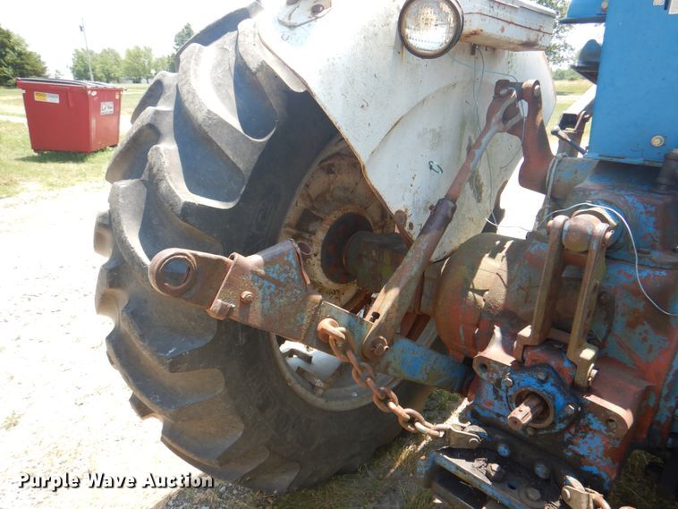 image for item DL0074 1967 Ford 5000  tractor