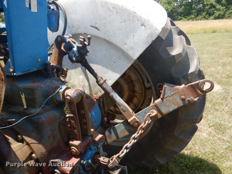 image for item DL0074 1967 Ford 5000  tractor