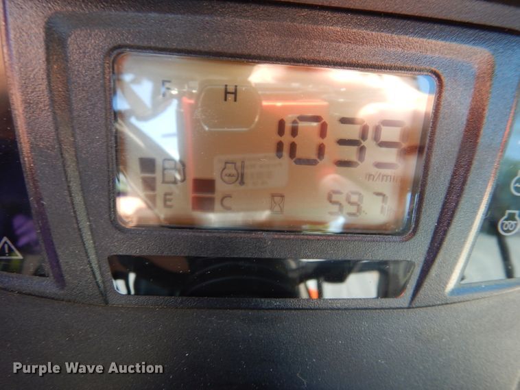 image for item DL3417 2019 Kubota B2650  MFWD tractor