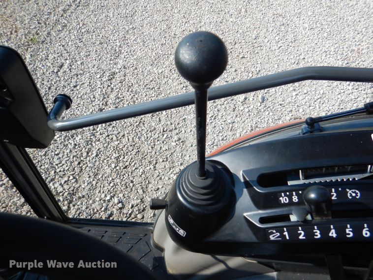 image for item DL3417 2019 Kubota B2650  MFWD tractor