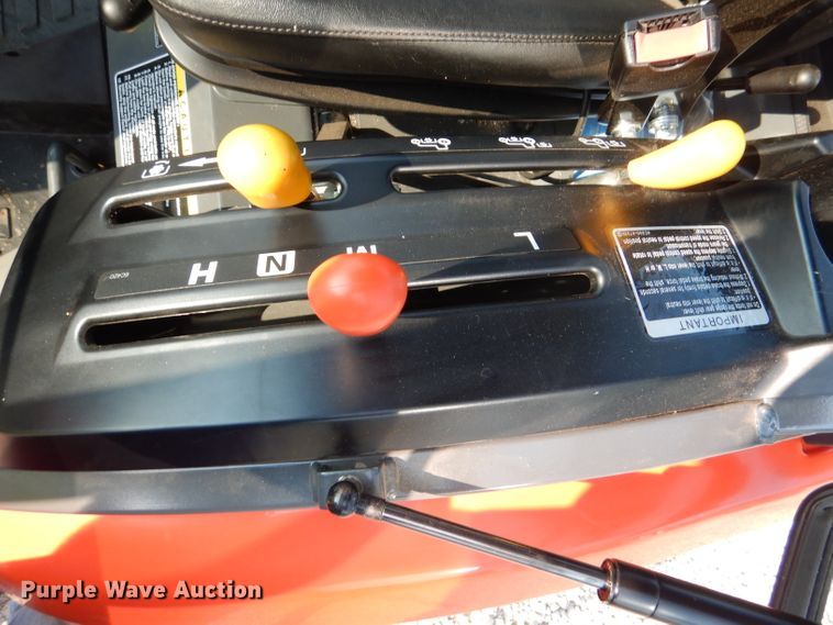 image for item DL3417 2019 Kubota B2650  MFWD tractor