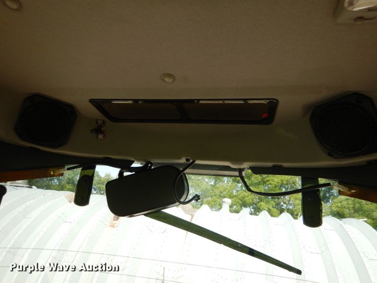 image for item DL3417 2019 Kubota B2650  MFWD tractor