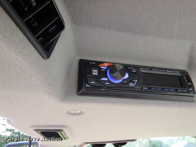 image for item DL3417 2019 Kubota B2650  MFWD tractor