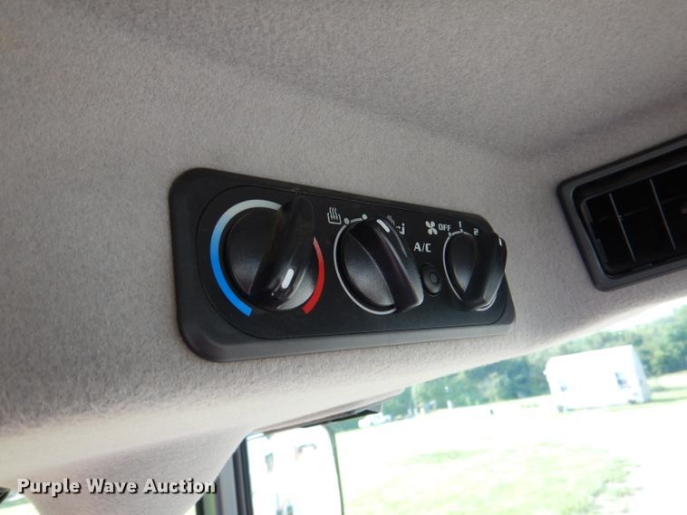 image for item DL3417 2019 Kubota B2650  MFWD tractor