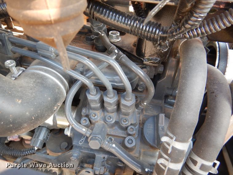 image for item DL3417 2019 Kubota B2650  MFWD tractor