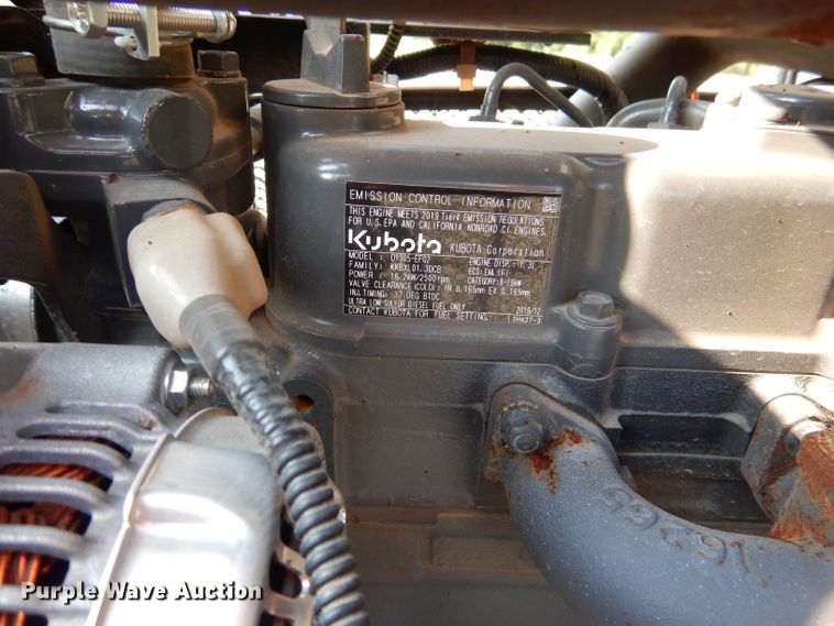 image for item DL3417 2019 Kubota B2650  MFWD tractor